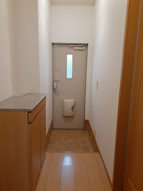 パルテール・トロワ 玄関