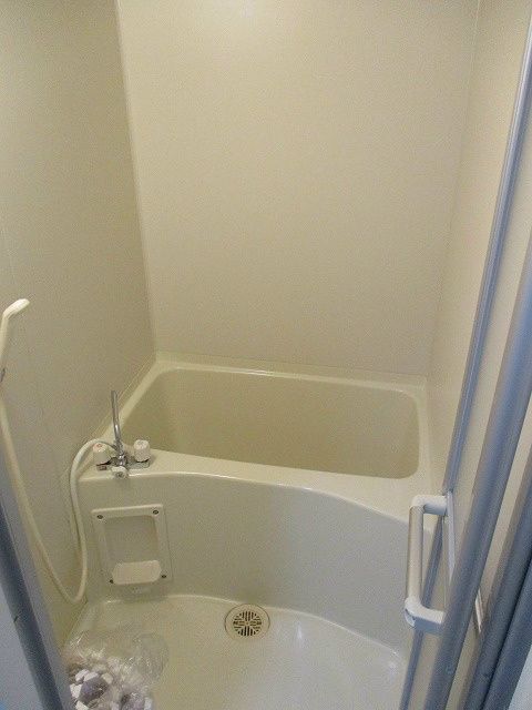 ストゥディオ 風呂画像