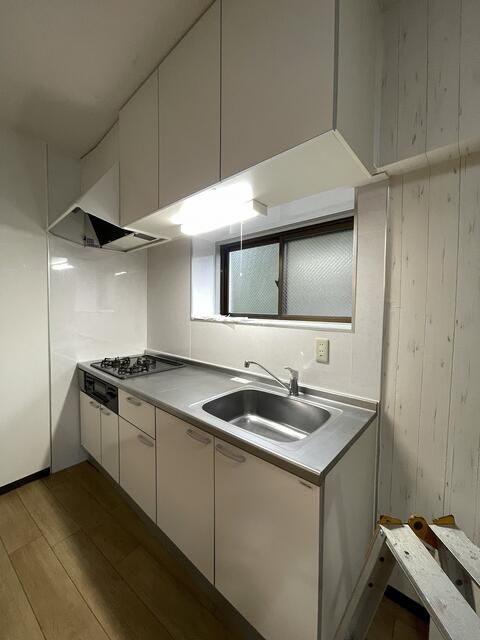 ラスター港南 キッチン