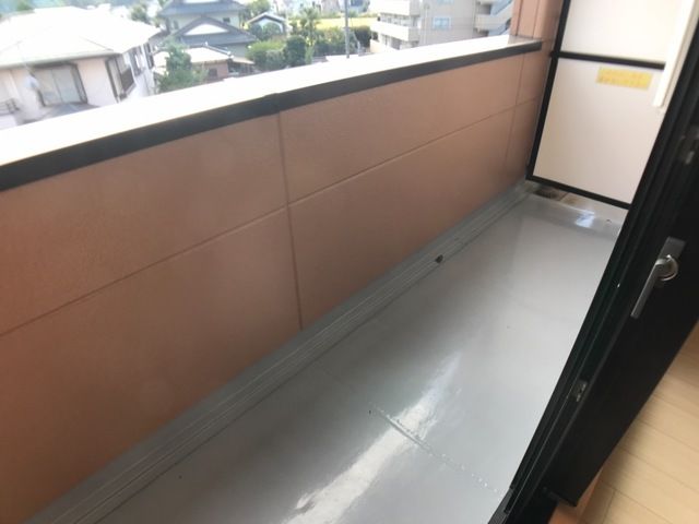 ヴィアーレ・ガーナ ベランダ