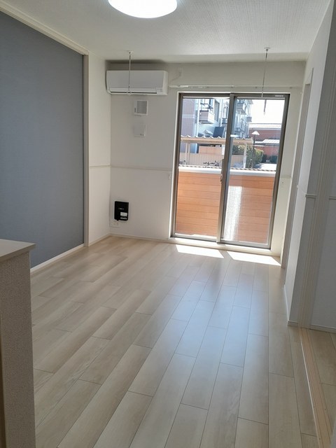 サンパ リビング