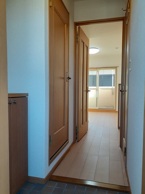 カーサ　ベルディ 玄関