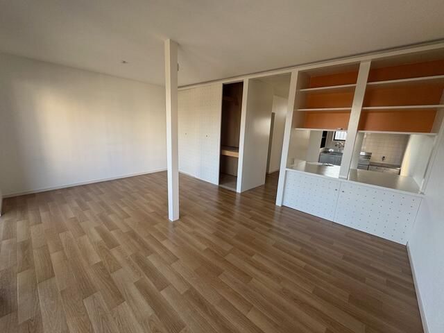 コーポイシイ リビング