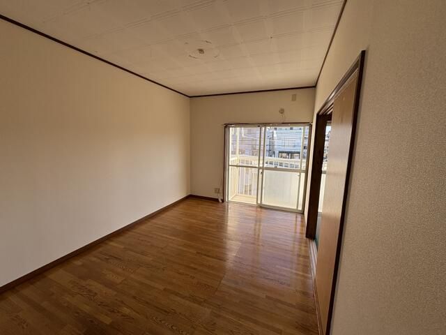 浜竹ユーホーム リビング