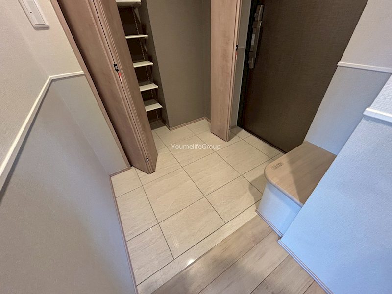 ＬＵＸＥＮＡ＋ＰＡＷＳ藤沢 玄関