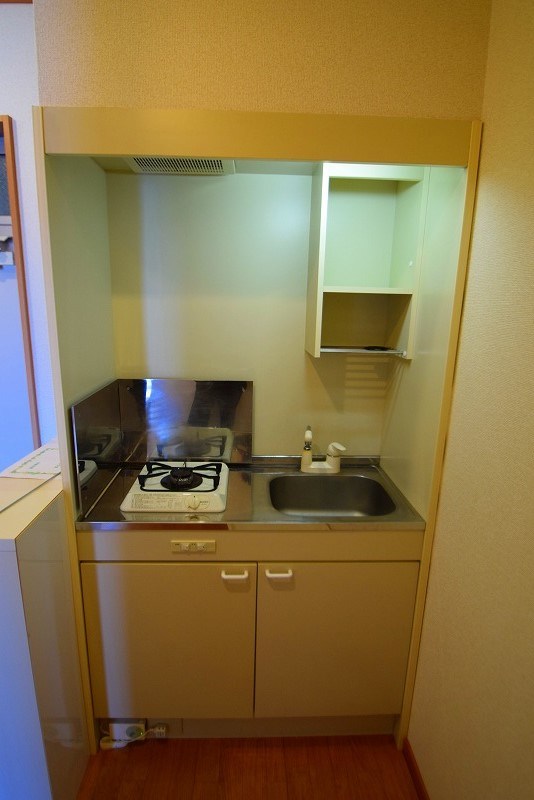 シャンロック愛甲グリーンコート キッチン