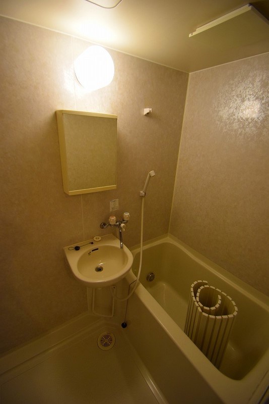 シャンロック愛甲グリーンコート 風呂画像