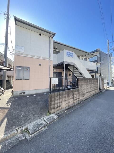 ヴィラ本厚木 201号室 外観