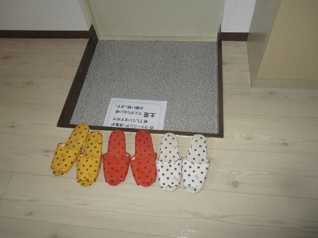 湘南ハイツ 玄関