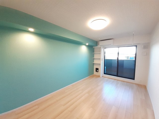 ソレアード・カミノ リビング