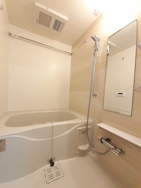 ソレアード・カミノ 風呂画像