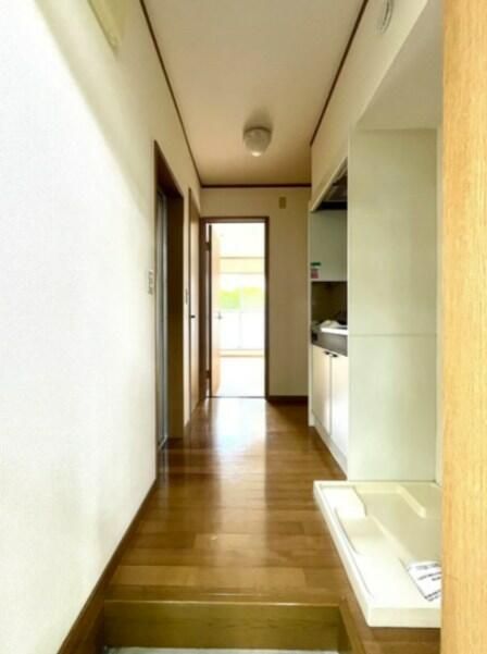 メローフラッツ湘南 玄関