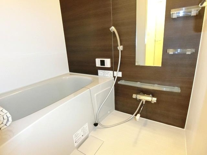 グランドソレーユI 風呂画像