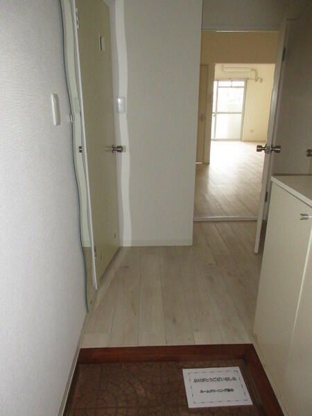 サンバレー飯島 玄関