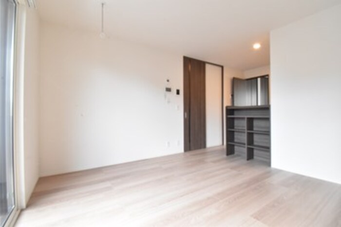 ロイヤルムーン リビング