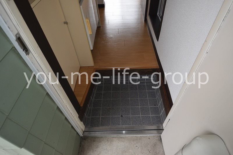 ヴェルデメゾンA 玄関