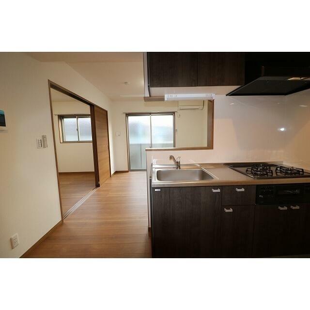 クレール鎌倉北 リビング