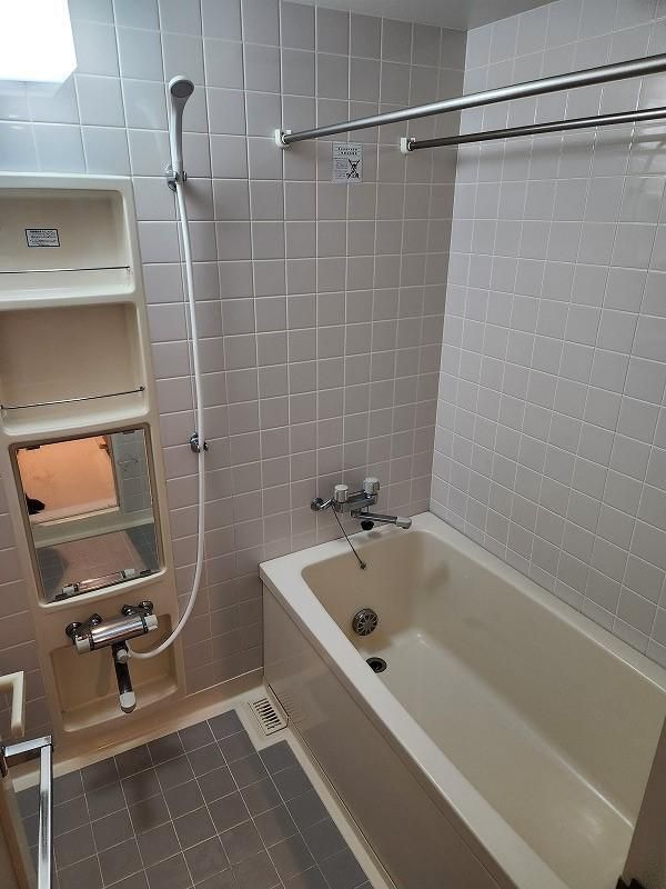 ヴィルヌーブ横浜・港南台 風呂画像