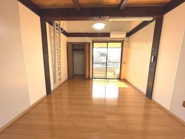 ポスト＆ビーム木の家Ｃ リビング