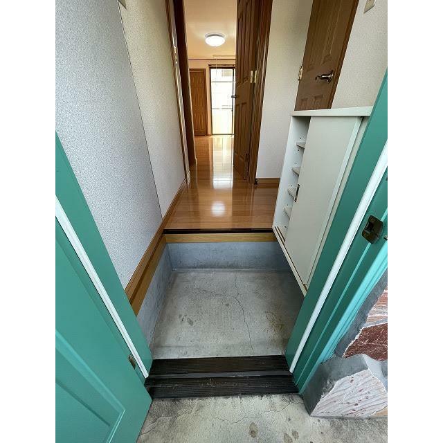 ポスト＆ビーム木の家Ｃ 玄関