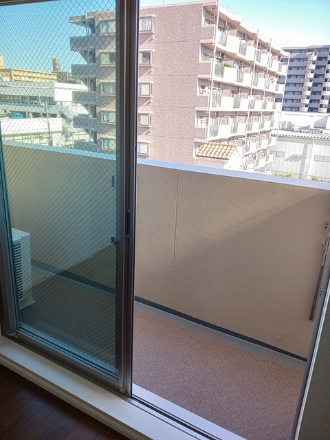ディアコート本厚木 ベランダ