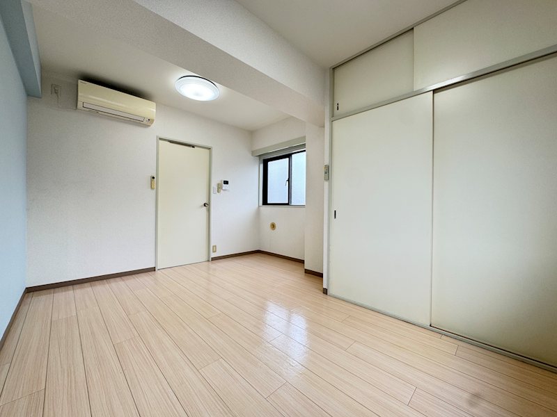 サテライトビル ベッドルーム