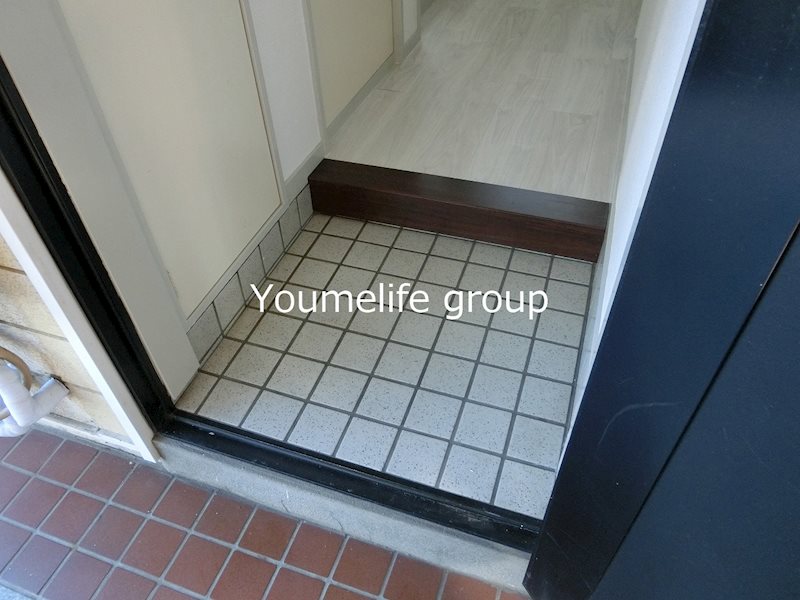 ハイツエーデルワイス 玄関