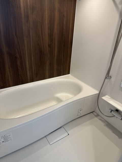 リバース・ガーデン 風呂画像