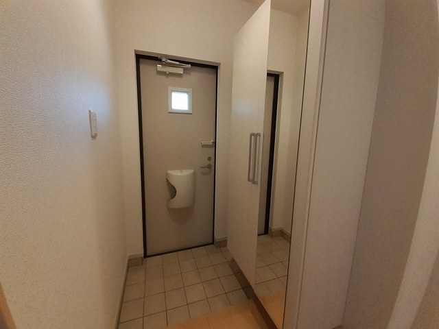 ラビエール 玄関