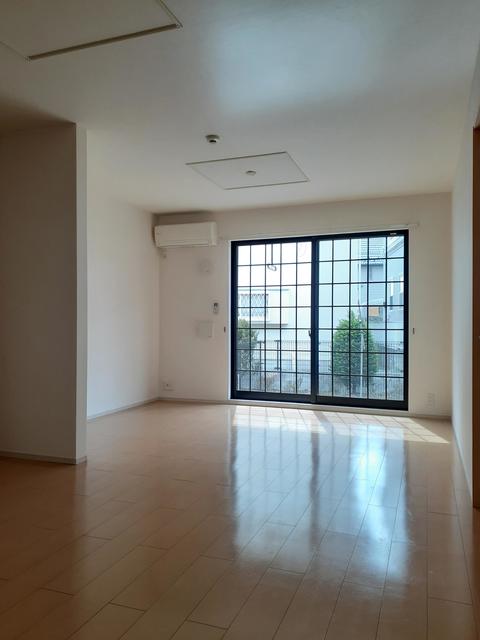 メゾン・ドゥアン　Ｂ リビング