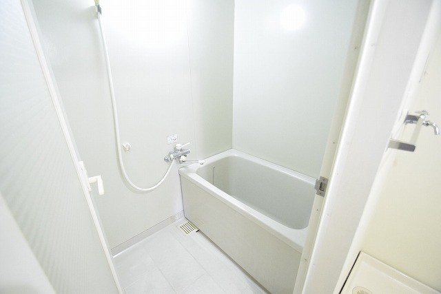 シャンテ伊勢原  風呂画像