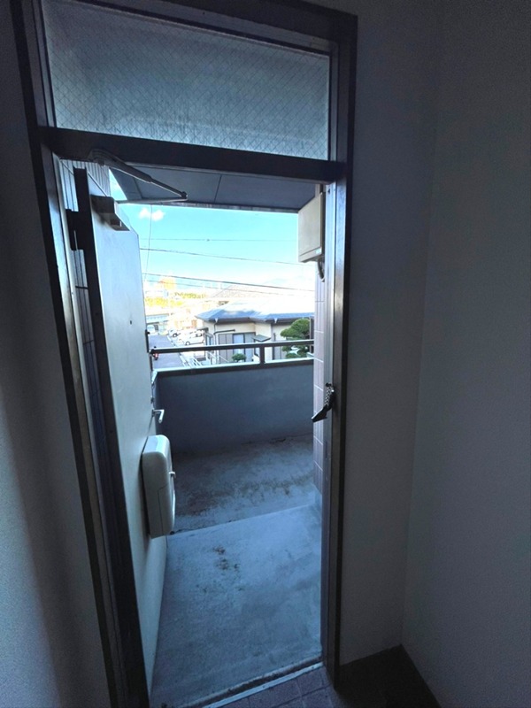 ヤマタケハウス 玄関