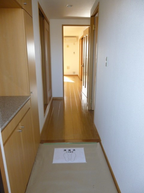 リーバ　グラジーア 玄関