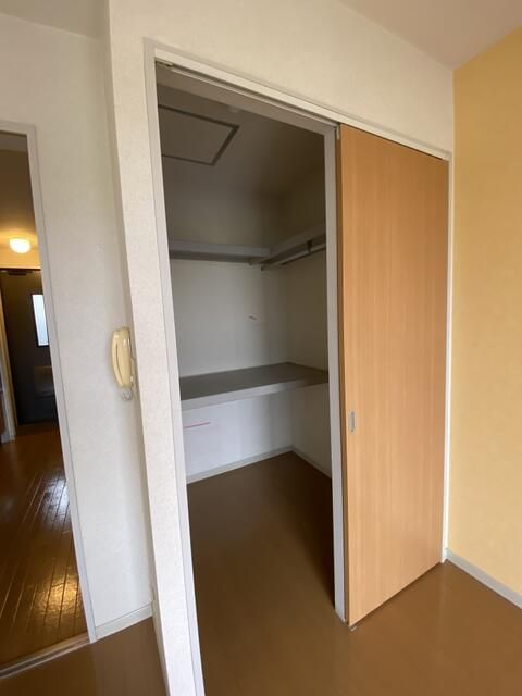 ウィスマ・コタ その他5