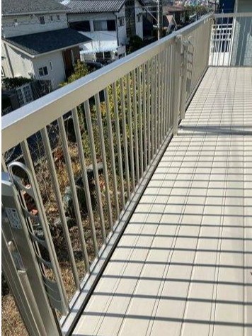 腰越戸建 ベランダ