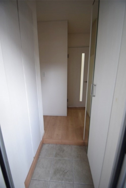 ディアコート産興 玄関