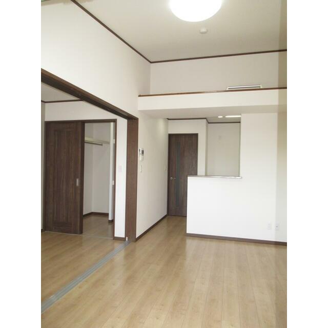 ディアコート産興 リビング