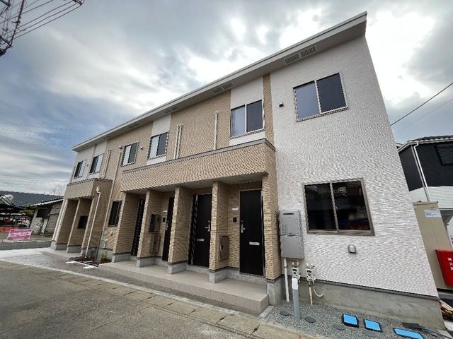 ラ・ベル・オロール 103号室 外観