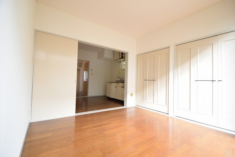 ラカーサ井上 リビング