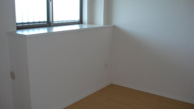 ビレッジ高坪 ベッドルーム