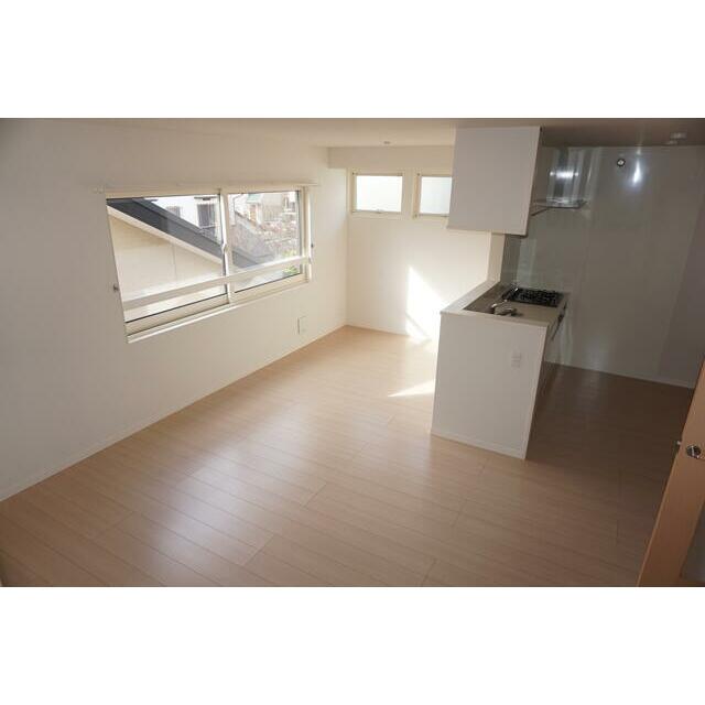 ココ・メゾン伊勢原 リビング