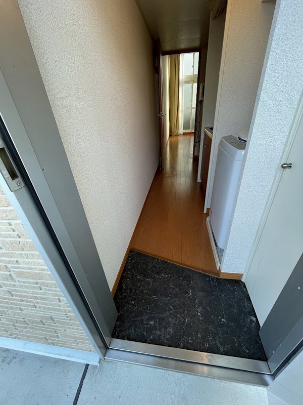 プラムガーデン  玄関