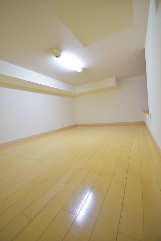 ドミール本郷台Ⅰ ベッドルーム