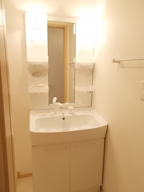 エル・アルバ その他3