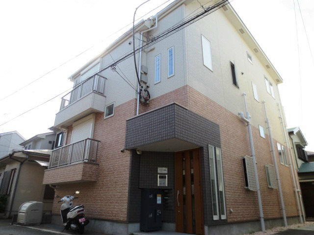 プリオーレ湘南 201号室 外観