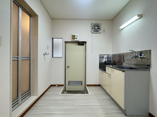 サンハイム神山 玄関