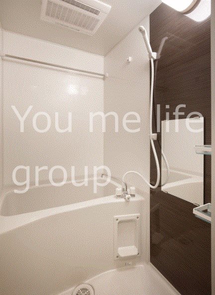 リブリ・La glycine（リブリ・ラ・グリシーヌ） 風呂画像