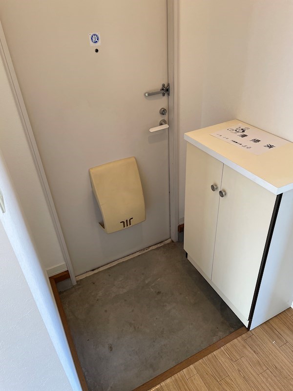 ボタニカアパルトマンⅡ 玄関