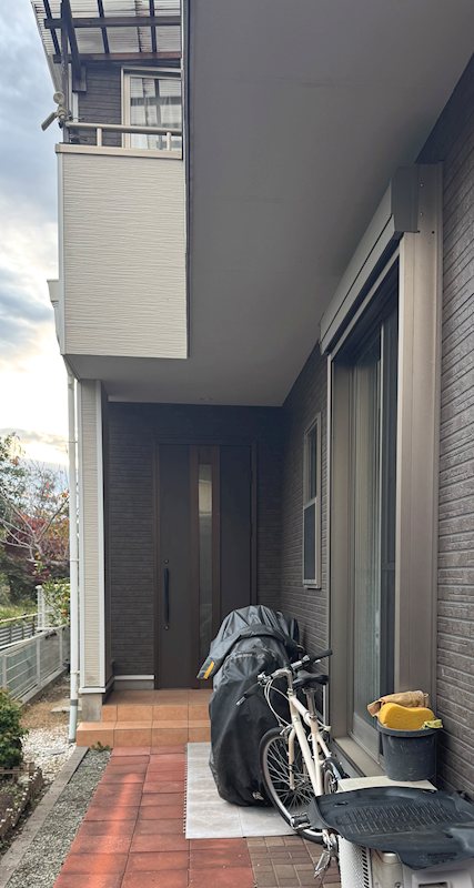 戸塚区原宿２丁目戸建 玄関