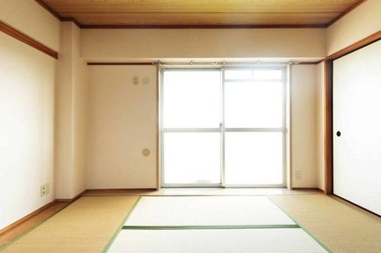 ビレッジハウス二宮2号棟 ベッドルーム